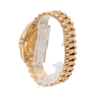 Rolex – Day-Date 40mm – Champagne Baguette – 228238 – 2024 - Image 28