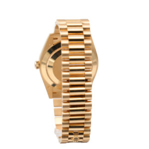 Rolex – Day-Date 40mm – Champagne Baguette – 228238 – 2024 - Image 34
