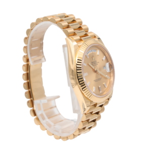 Rolex – Day-Date 40mm – Champagne Baguette – 228238 – 2024 - Image 52