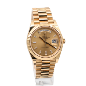 Rolex – Day-Date 40mm – Champagne Baguette – 228238 – 2024 - Image 58