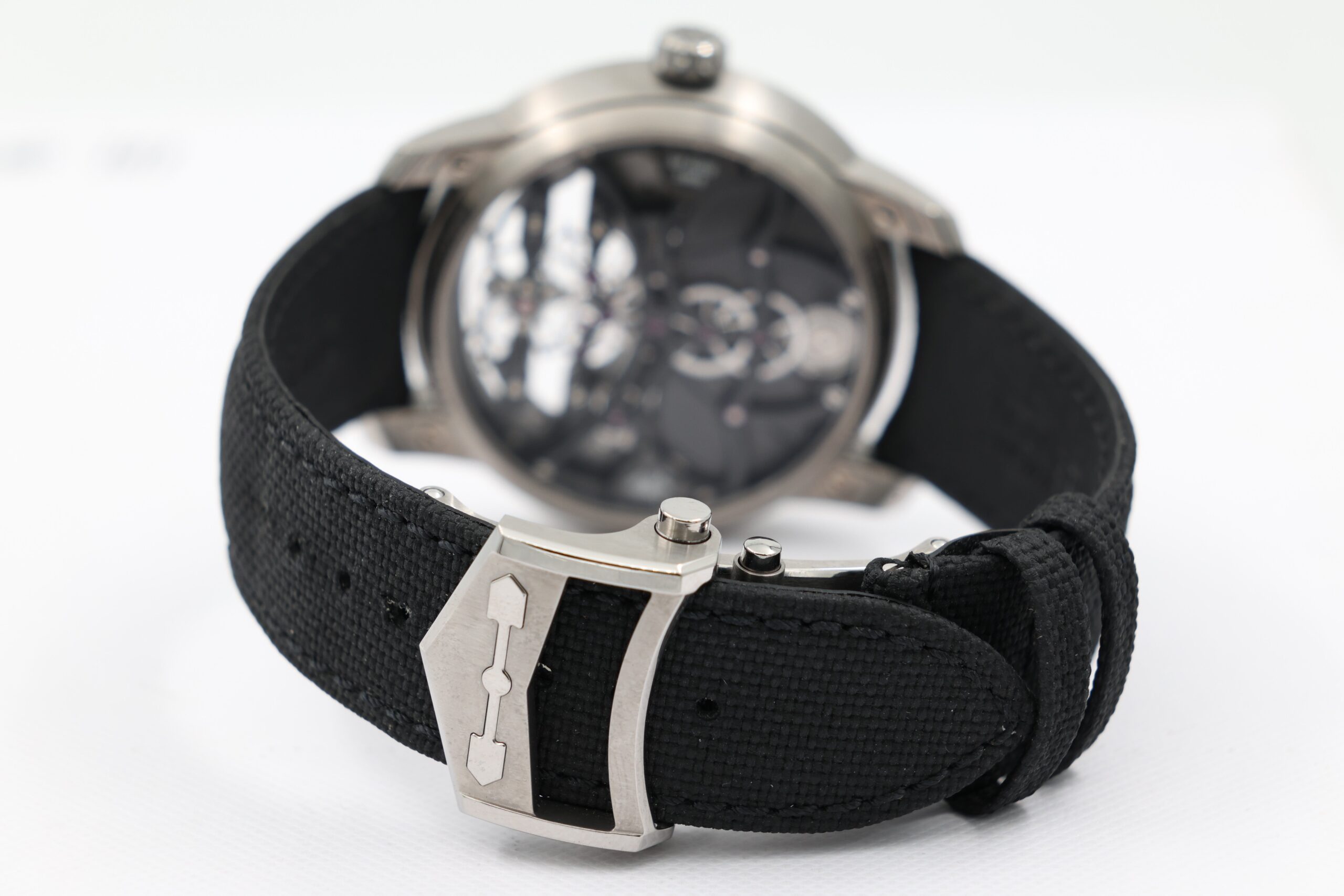 Girard-Perregaux – Neo Constant Escapement – Skeleton Dial – 93510-21-1930-5CX – 2025 - Image 4