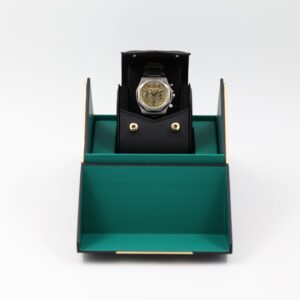 Girard-Perregaux – Laureato Chrono Aston Martin Edition – Green Dial – 81020-21-3398-1CMN – 2025 - Image 7