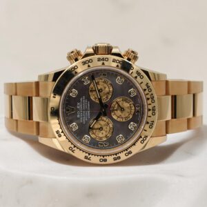 Alternative view of Rolex – Daytona – Black Tahitian MOP – 116508 – 2021