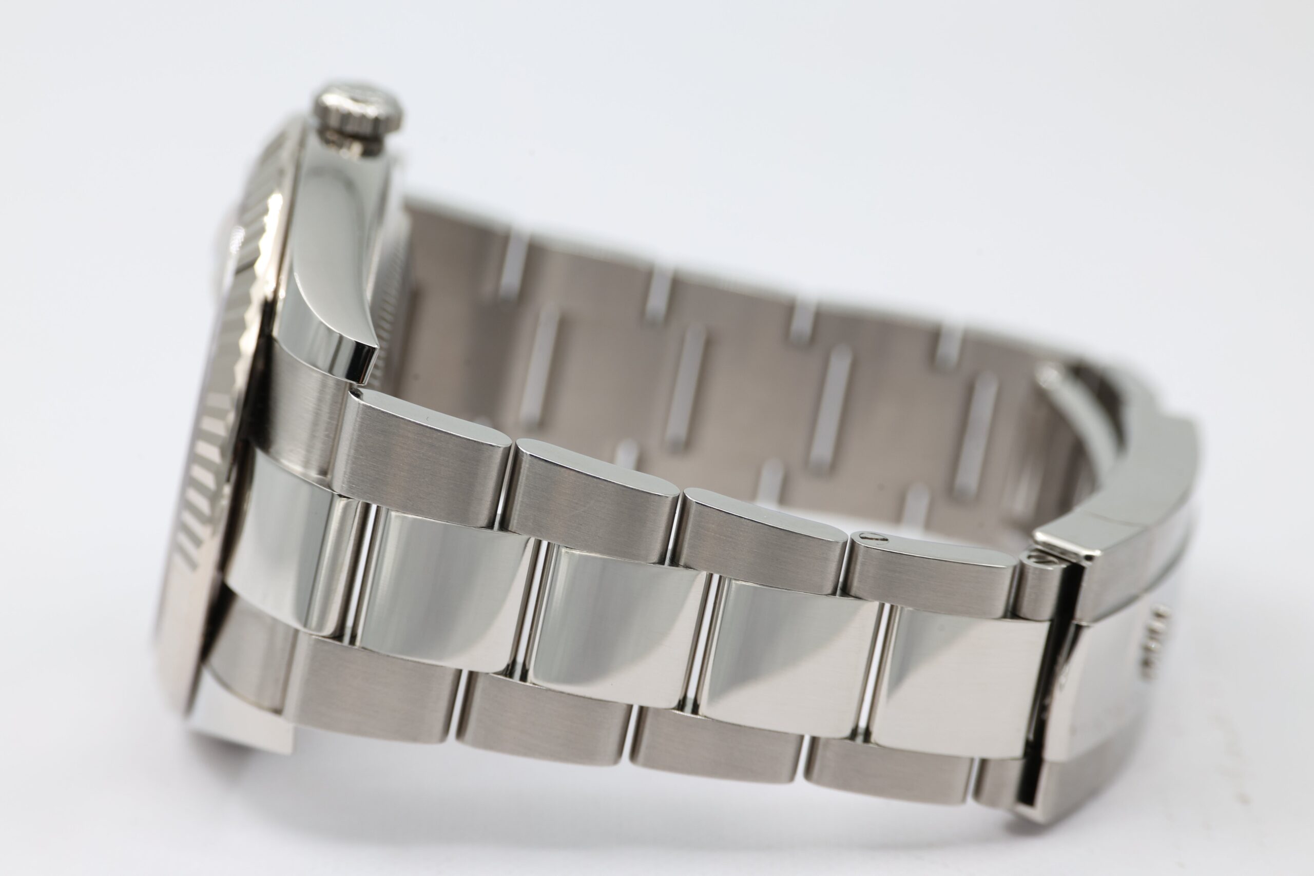 Rolex Datejust – White – 126334 – 2025 - Image 3