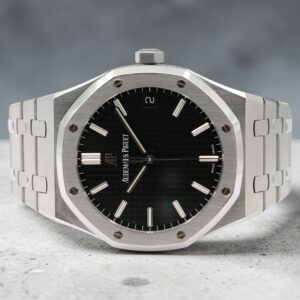 Alternative view of Audemars Piguet – Royal Oak – Black – 15500ST – 2021