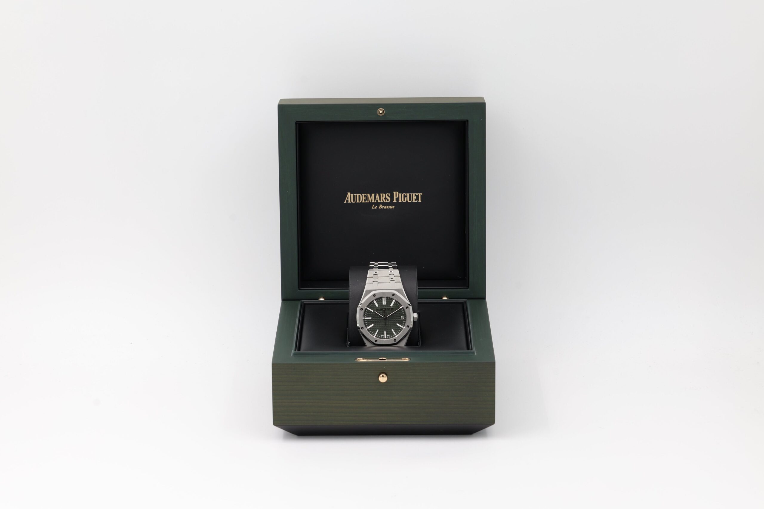 Audemars Piguet – Royal Oak – Green – 15510ST.OO.1320ST.09 – 2025 - Image 7