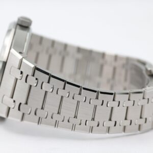 Audemars Piguet – Royal Oak – Green – 15510ST.OO.1320ST.09 – 2025 - Image 3