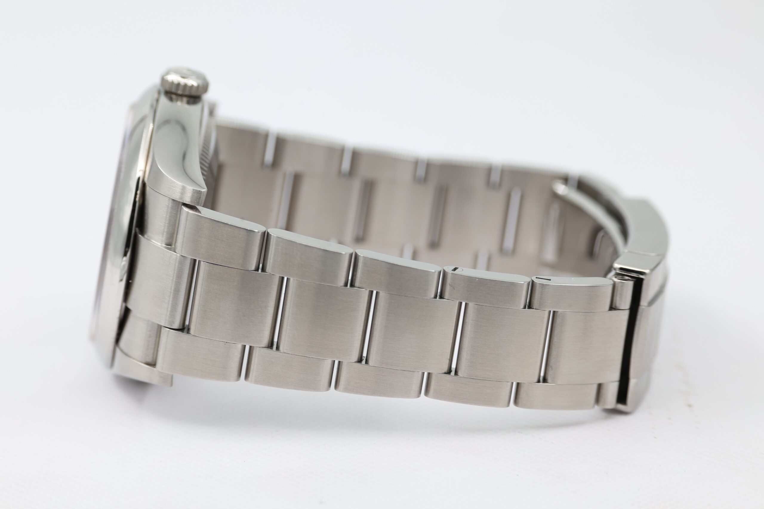 Rolex – Oyster Perpetual – Pistachio Dial – 126000 – 2025 - Image 3