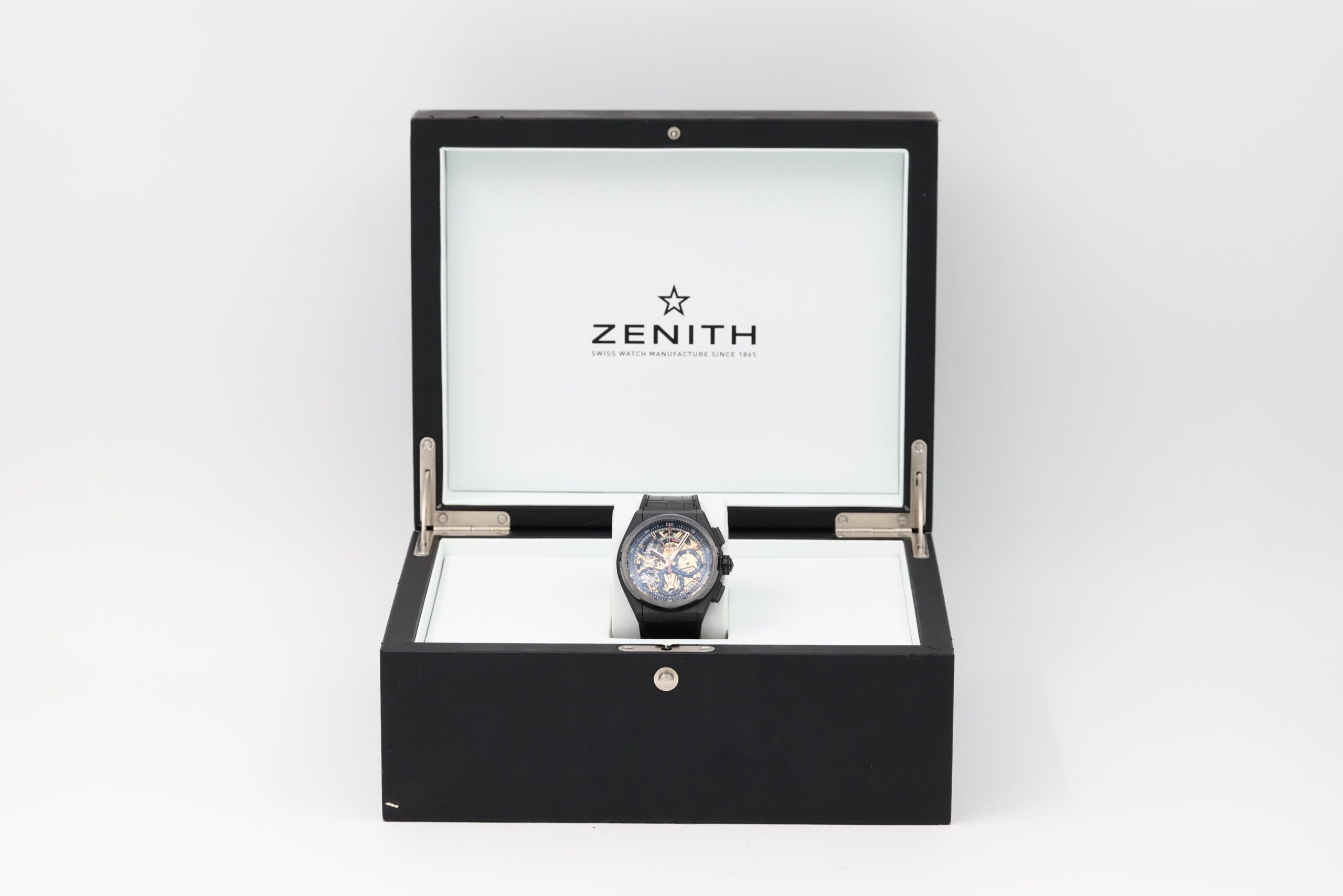 Zenith Defy – El Primero 21 – Park Lane Edition – Skeleton Gold – 49.9005.9004/72.R582 – 2022 - Image 7