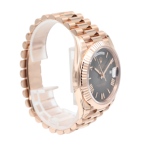 Rolex – Day-Date – Slate Ombre – 228235 – 2026 - Image 53